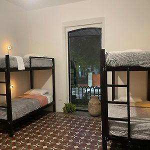 Habitación para Mujeres Compartida